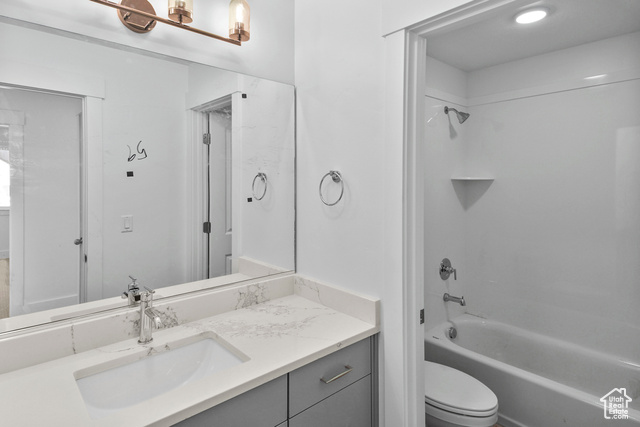 Photo 37 for MLS #2112504 at 2409 W 2950 North #101