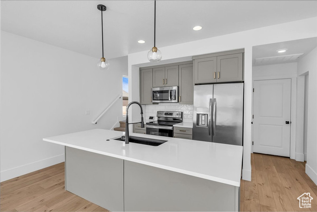 Photo 5 for MLS #2112506 at 653 W Rosa Ln