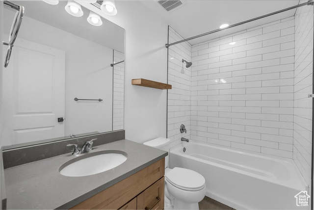 Photo 9 for MLS #2112506 at 653 W Rosa Ln
