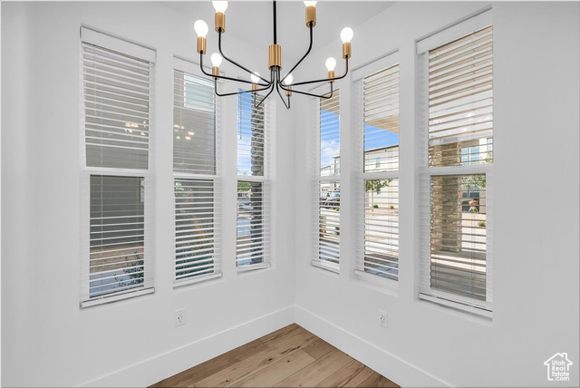Photo 4 for MLS #2112506 at 653 W Rosa Ln