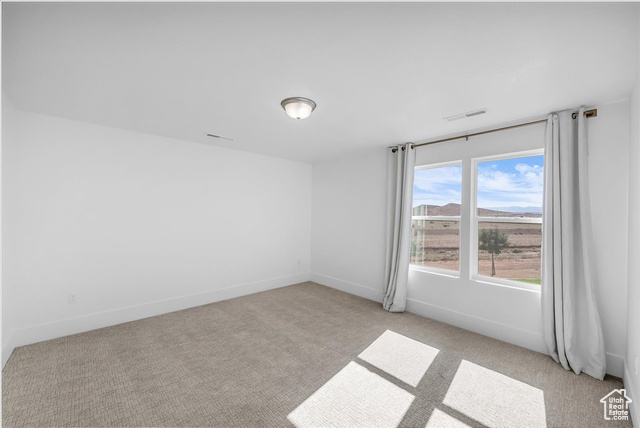 Photo 10 for MLS #2112506 at 653 W Rosa Ln