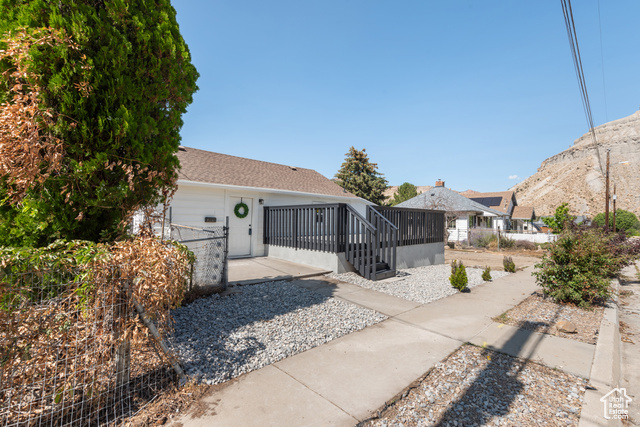 Photo 23 for MLS #2112533 at 156 Duchesne St