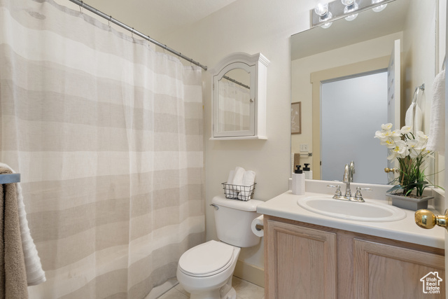 Photo 14 for MLS #2112535 at 1655 N Cerroni Dr