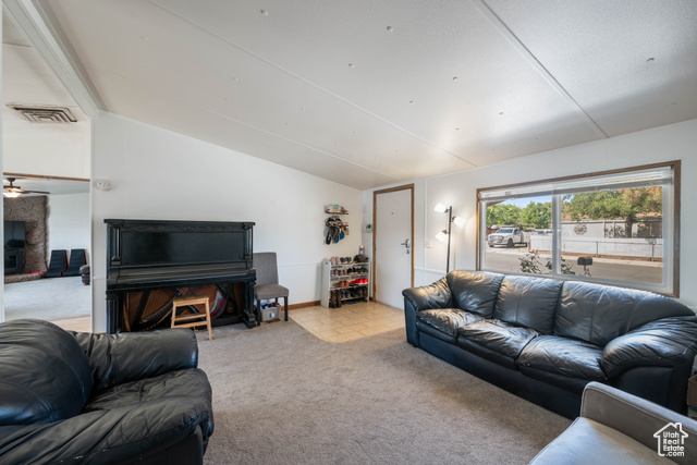 Photo 6 for MLS #2112539 at 524 E Bulloch St