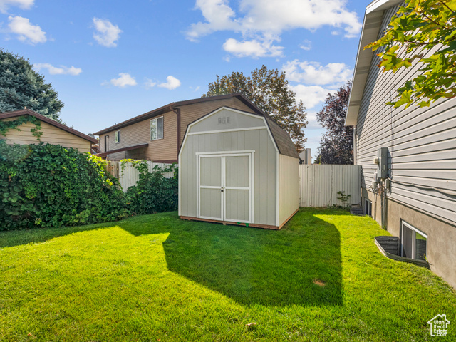 Photo 4 for MLS #2112542 at 3978 W Marlis Cir