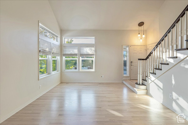 Photo 8 for MLS #2112548 at 3795 Bountiful Blvd