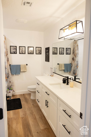 Photo 14 for MLS #2112576 at 686 N 275 West #1