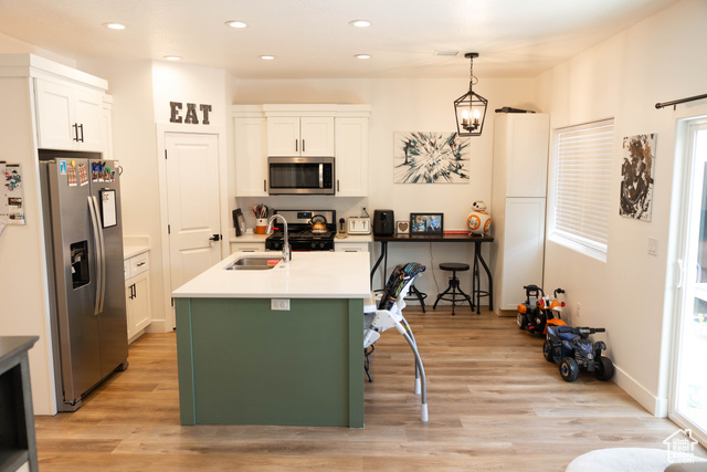 Photo 7 for MLS #2112576 at 686 N 275 West #1