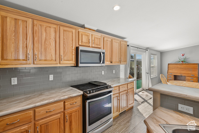 Photo 17 for MLS #2112589 at 3529 Mira Loma St