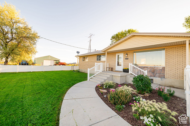 Photo 3 for MLS #2112590 at 10325 S 23000 West