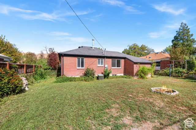 Photo 20 for MLS #2112596 at 873 N American Beauty Dr