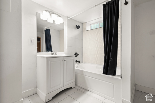 Photo 17 for MLS #2112596 at 873 N American Beauty Dr