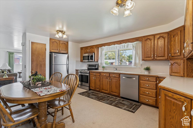 Photo 8 for MLS #2112603 at 4505 S 2075 West