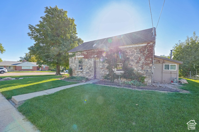 Photo 28 for MLS #2112613 at 93 E 300 North