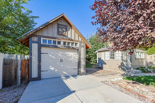 Photo 3 for MLS #2112613 at 93 E 300 North