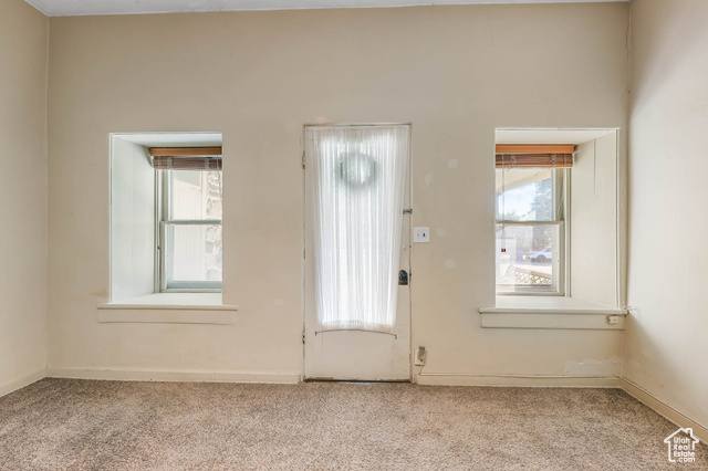 Photo 7 for MLS #2112613 at 93 E 300 North