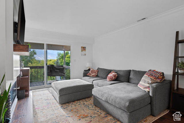 Photo 3 for MLS #2112628 at 4979 S Eastridge Ln #190
