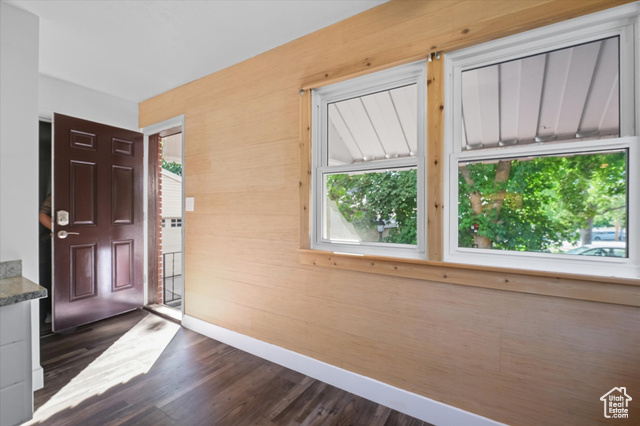 Photo 32 for MLS #2112634 at 164 E 200 South