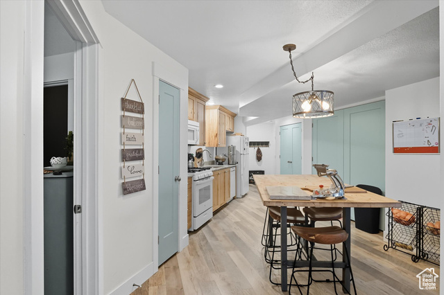 Photo 47 for MLS #2112634 at 164 E 200 South