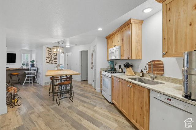 Photo 44 for MLS #2112634 at 164 E 200 South