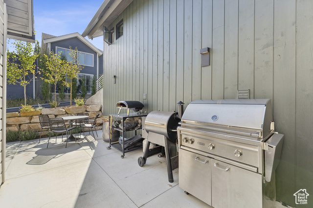 Photo 26 for MLS #2112637 at 755 Rossie Hill Dr