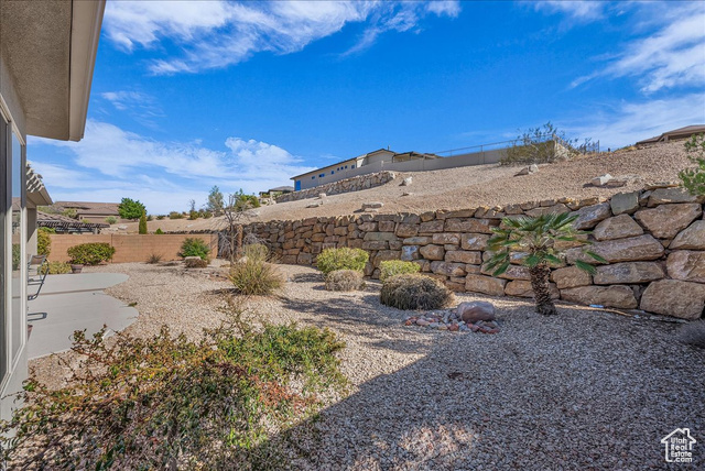 Photo 24 for MLS #2112647 at 1815 W Carmel Bluffs Dr