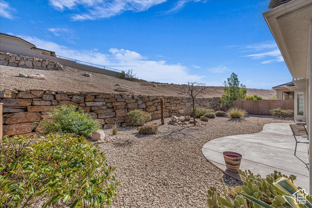 Photo 26 for MLS #2112647 at 1815 W Carmel Bluffs Dr