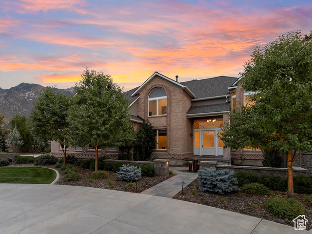 1 WANDERWOOD WAY, Sandy UT 84092