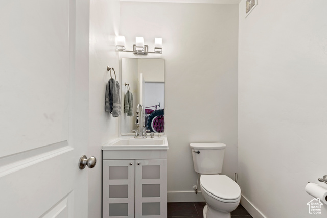 Photo 33 for MLS #2112651 at 208 Choke Cherry Dr