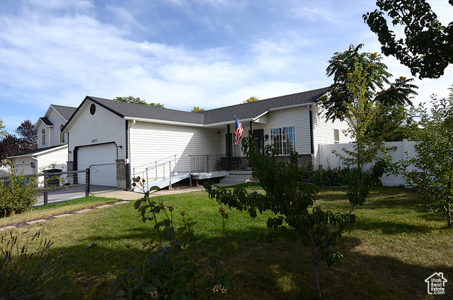 Photo 5 for MLS #2112657 at 6223 W Mill Valley Ln
