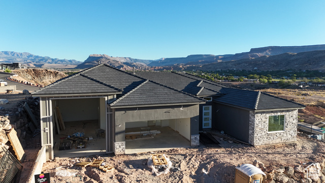 939 N 325 E
                     MLS #2112669