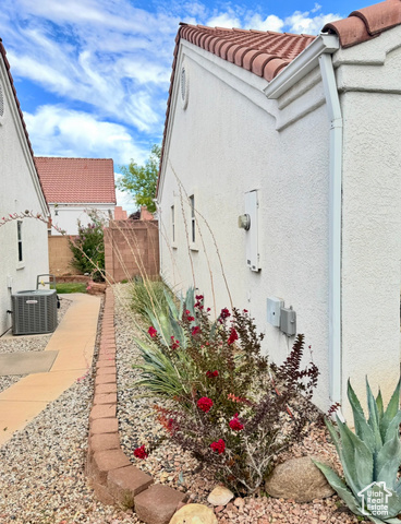 Photo 19 for MLS #2112678 at 26 265 Dixie Dr #26