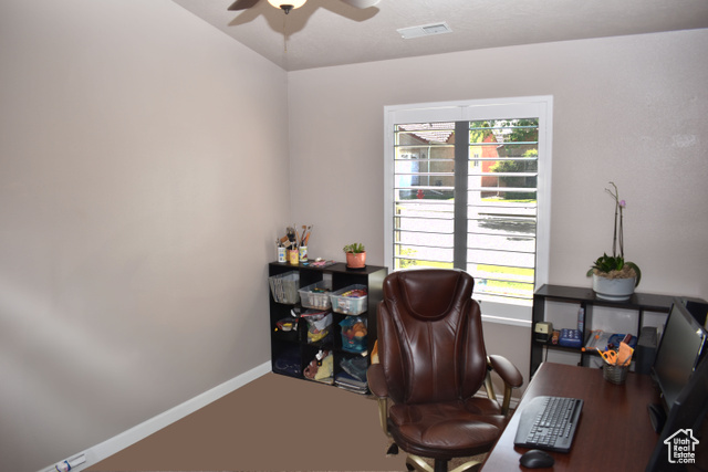 Photo 11 for MLS #2112678 at 26 265 Dixie Dr #26