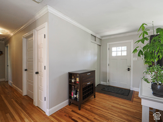 Photo 8 for MLS #2112684 at 1366 W Dupont Ave