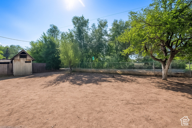 Photo 16 for MLS #2112690 at 1281 N Carousel St