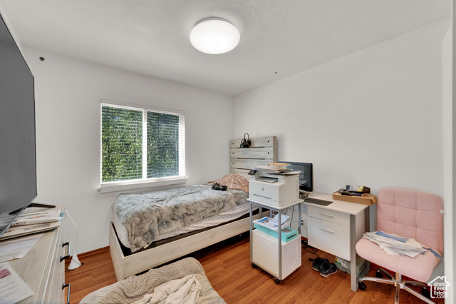 Photo 10 for MLS #2112690 at 1281 N Carousel St