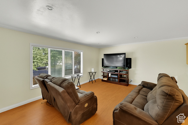 Photo 7 for MLS #2112690 at 1281 N Carousel St