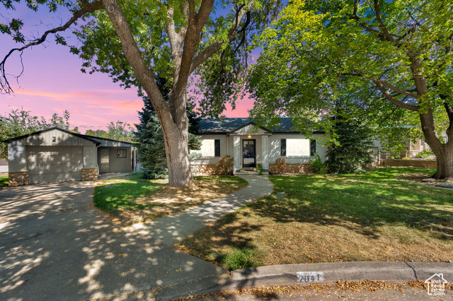 2041 E ASHTON CIR, Salt Lake City UT 84109