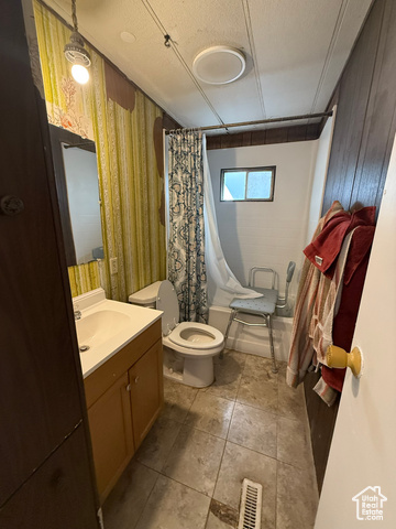 Photo 10 for MLS #2112814 at 246 Guenevere #81