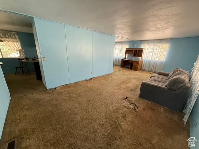 Photo 2 for MLS #2112814 at 246 Guenevere #81
