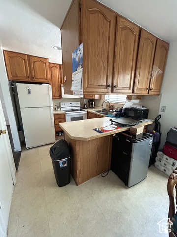 Photo 12 for MLS #2112835 at 4878 W Seneca Rd