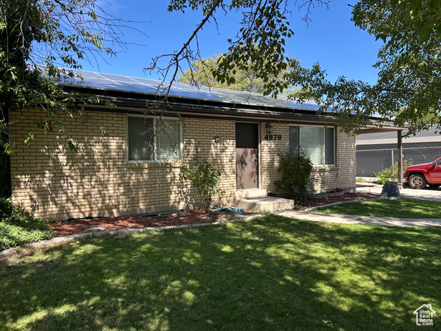 Photo 2 for MLS #2112835 at 4878 W Seneca Rd