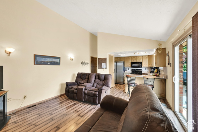 Photo 14 for MLS #2112836 at 4438 S 1700 West