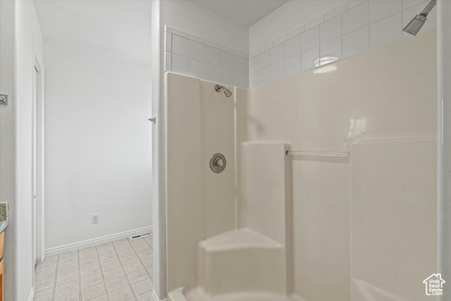 Photo 12 for MLS #2112841 at 713 N 970 East