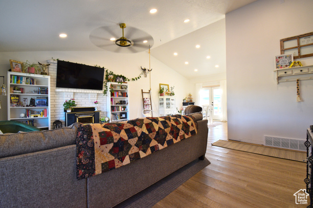 Photo 4 for MLS #2112843 at 34415 N 7925 East
