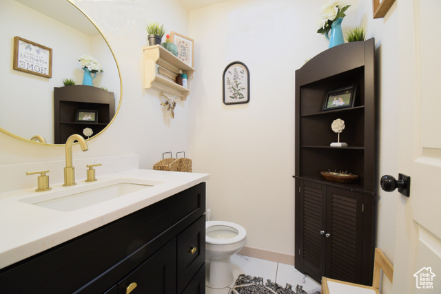 Photo 11 for MLS #2112843 at 34415 N 7925 East