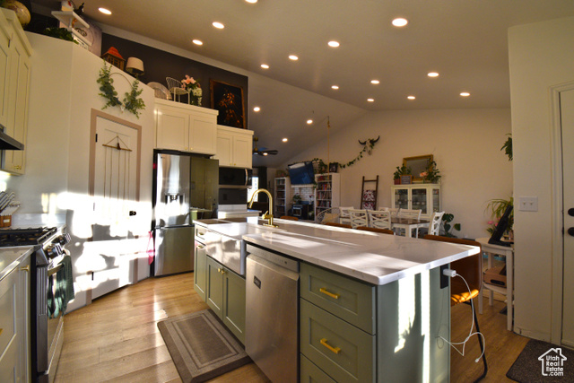 Photo 10 for MLS #2112843 at 34415 N 7925 East
