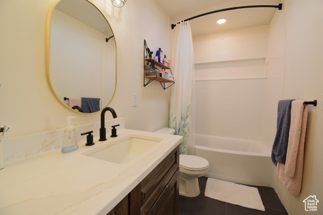 Photo 17 for MLS #2112843 at 34415 N 7925 East