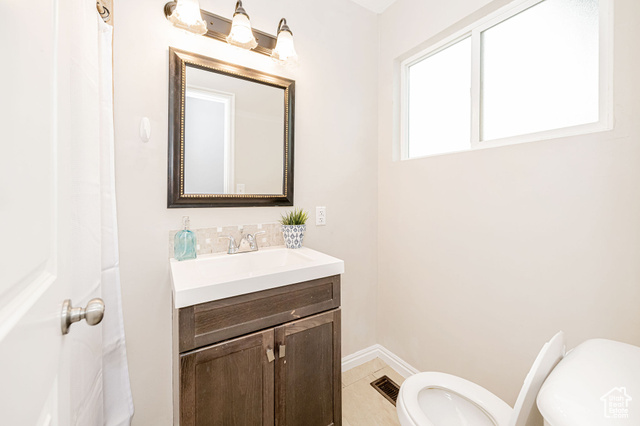 Photo 15 for MLS #2112855 at 573 E 5th St