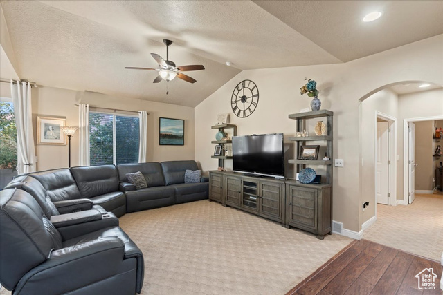 Photo 9 for MLS #2112857 at 5427 W Aylesbury Dr